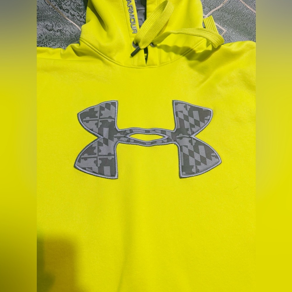 Under Armour  hoodie  jacket , neon yellow , size MD Loose